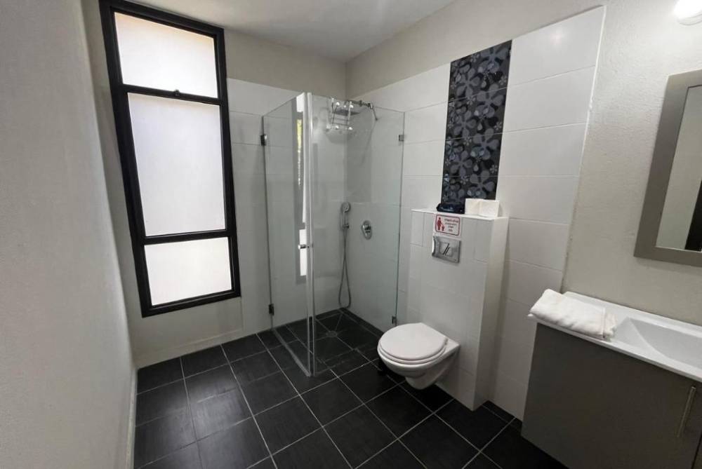 186967 גלרית פנים, וילה סופר האוס, וילה  בהוד השרון וילות - Vila 4 U