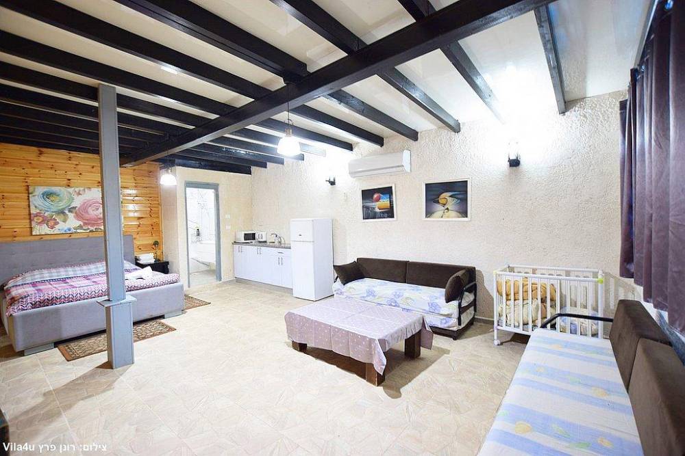 188000 גלריה כללית, נווה הרים, וילה  בנטועה וילות - Vila 4 U