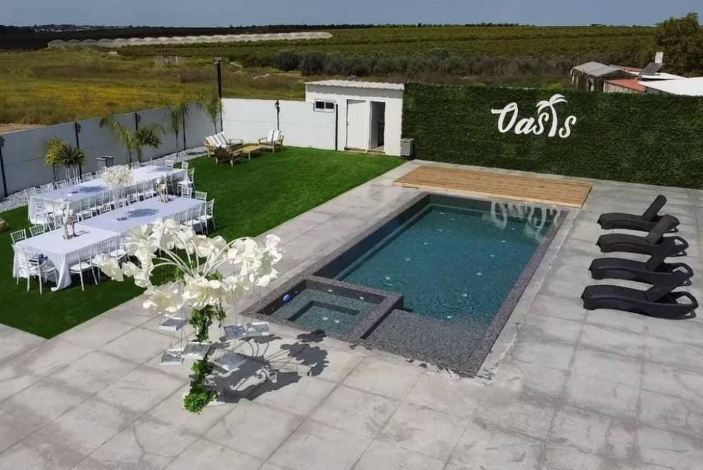 188352 אואזיס, אואזיס, וילה  בשדה צבי וילות - Vila 4 U