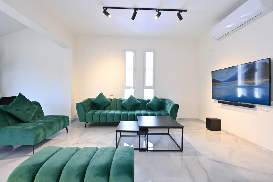 192342 גלרית פנים, וילה לה רוסה - La Rosa, וילה  בכפר חנניה וילות - Vila 4 U