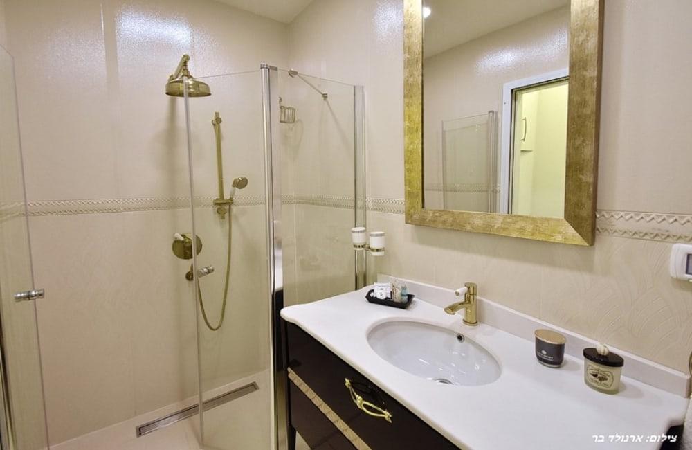 195212 יחידות האירוח, אחוזת הצוק במרומים, וילה  בכפר שמאי וילות - Vila 4 U