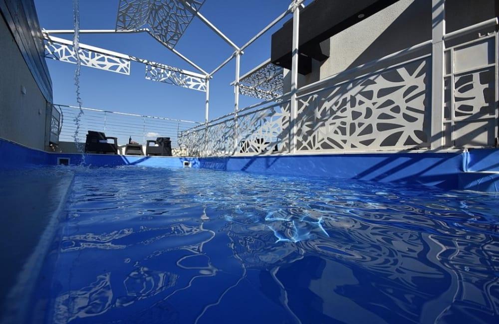 195244 החצר והבריכה, אחוזת הצוק במרומים, וילה  בכפר שמאי וילות - Vila 4 U