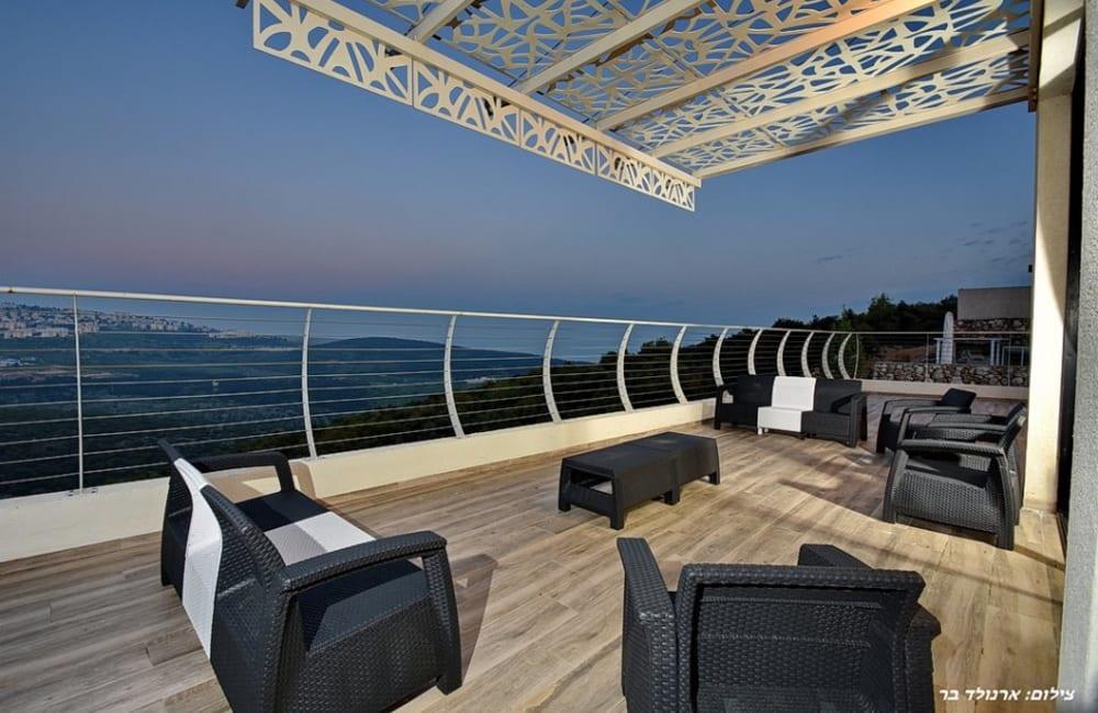 195267 הנוף מהוילה, אחוזת הצוק במרומים, וילה  בכפר שמאי וילות - Vila 4 U