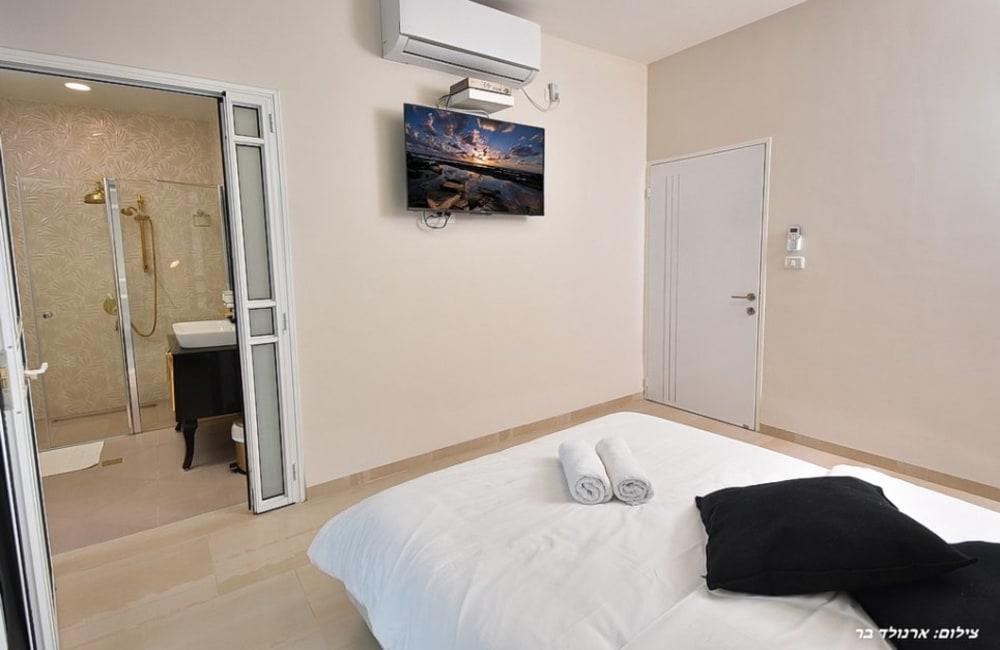 195285 גלריה כללית, אחוזת הצוק במרומים, וילה  בכפר שמאי וילות - Vila 4 U