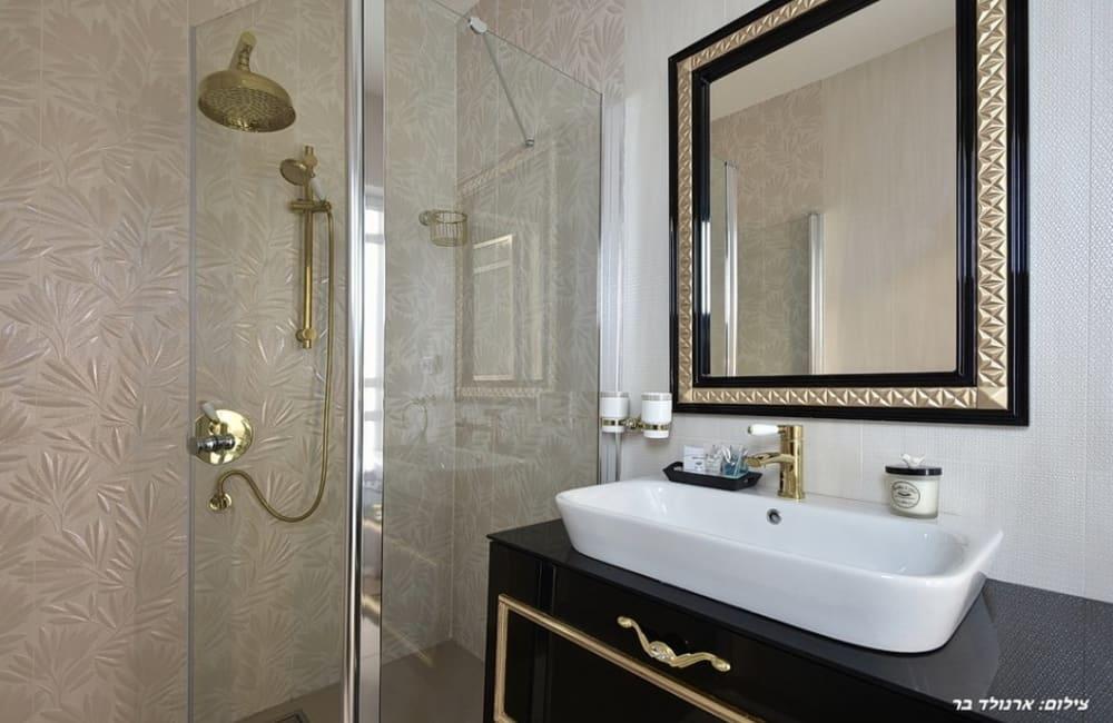 195323 גלריה כללית, אחוזת הצוק במרומים, וילה  בכפר שמאי וילות - Vila 4 U