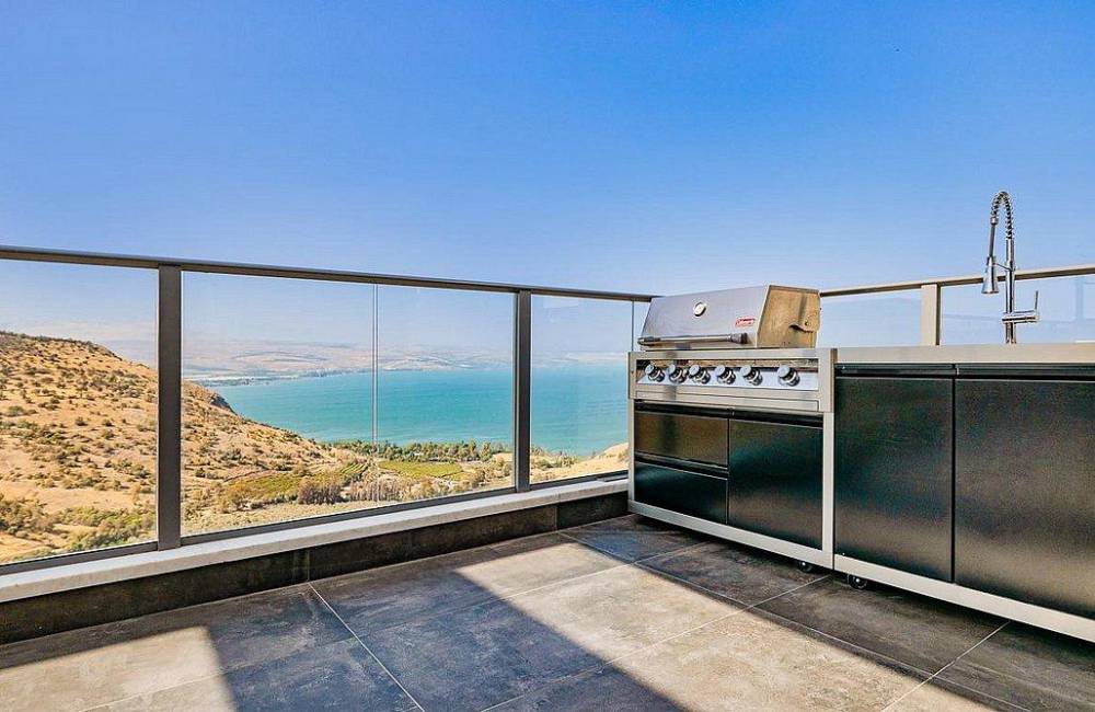 195862 גלרית חוץ, רויאל פנטהאוז על הכנרת, וילה  בטבריה וילות - Vila 4 U