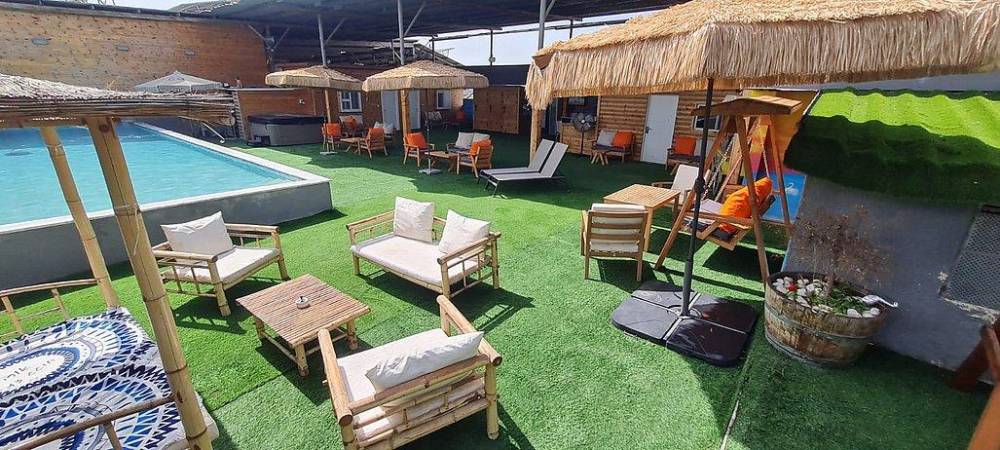 196565 המתחם החיצוני, אחוזת וניש, וילה  בעזריקם וילות - Vila 4 U