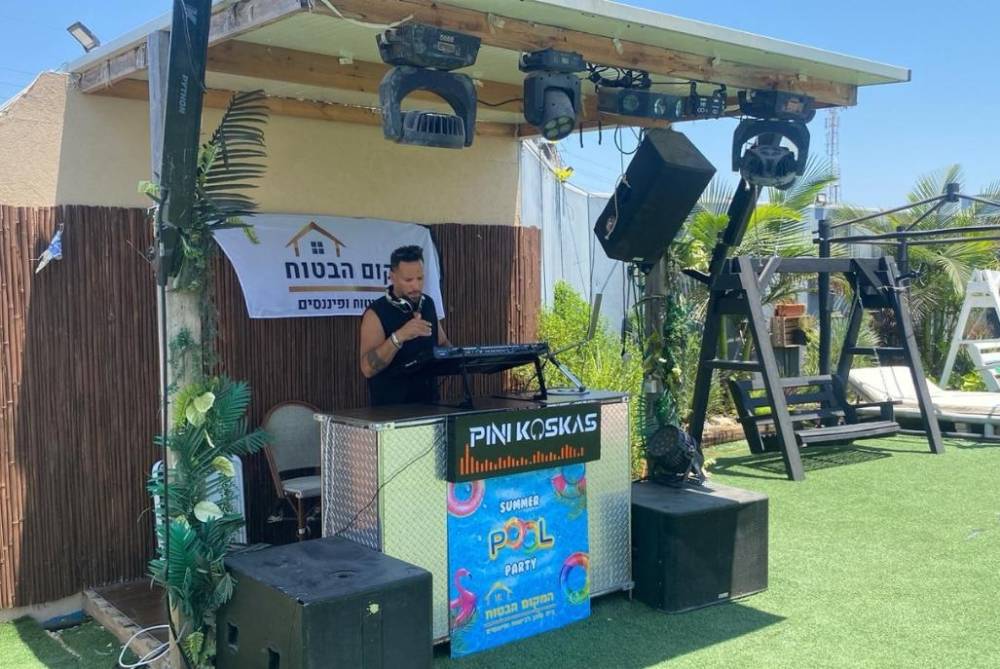 197358 אירועים במקום, מתחם 531 איוונטס, וילה  בהרצליה וילות - Vila 4 U