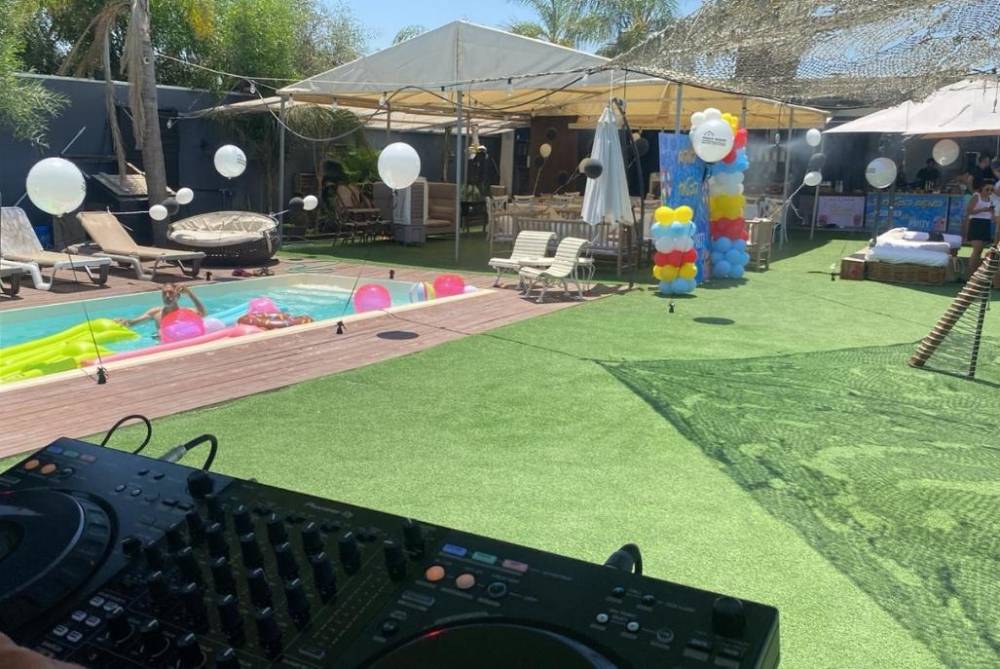 197359 אירועים במקום, מתחם 531 איוונטס, וילה  בהרצליה וילות - Vila 4 U