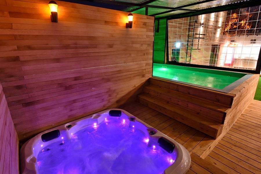 204167 מתחם חוץ, בלו סקיי, וילה  בפתח תקווה וילות - Vila 4 U