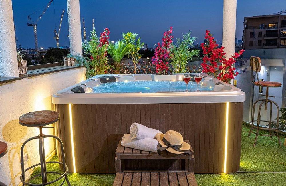 208100 גלריה כללית, הפנטהאוז של תל אביב יפו, וילה  בתל אביב וילות - Vila 4 U