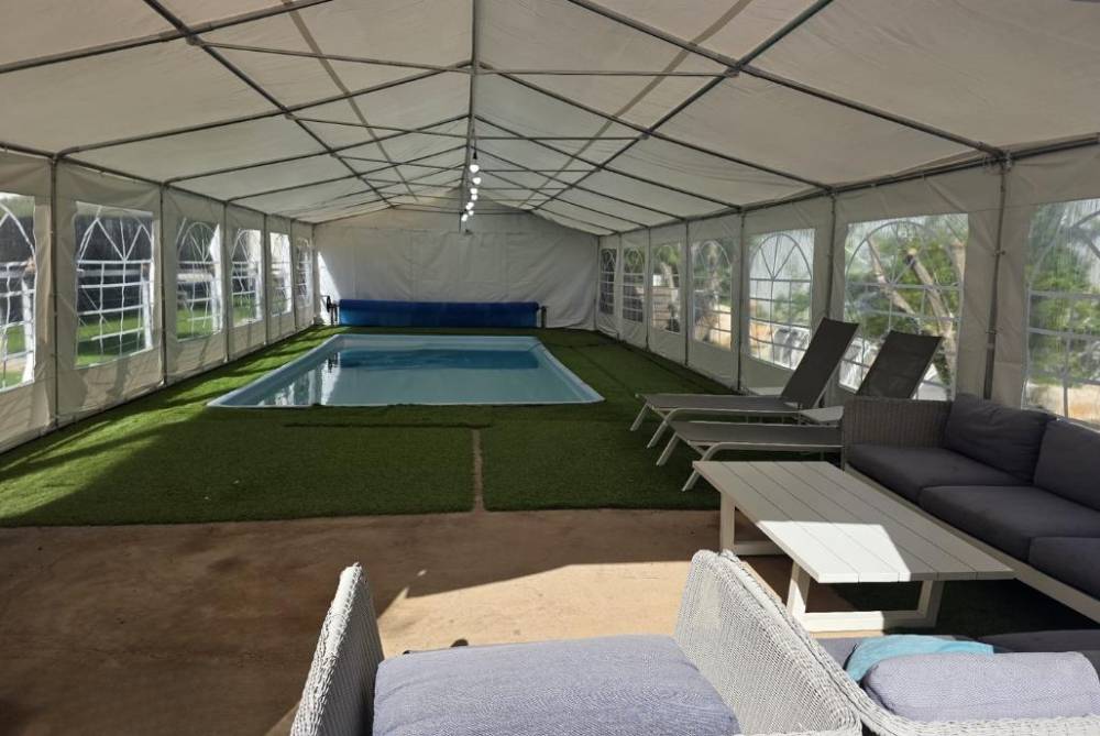 208577 הבריכה בחורף, אחוזת שדות מיכה, וילה  בשדות מיכה וילות - Vila 4 U