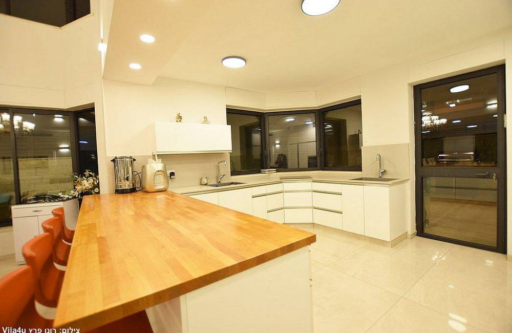 208756 גלרית פנים, וילה נווה שמואל אינדיגו, וילה  בגבעת זאב וילות - Vila 4 U