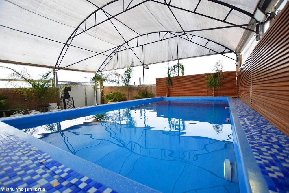 208822 מתחם מקורה לחורף, ספא סאן מארי בוטיק, וילה  בנתניה וילות - Vila 4 U