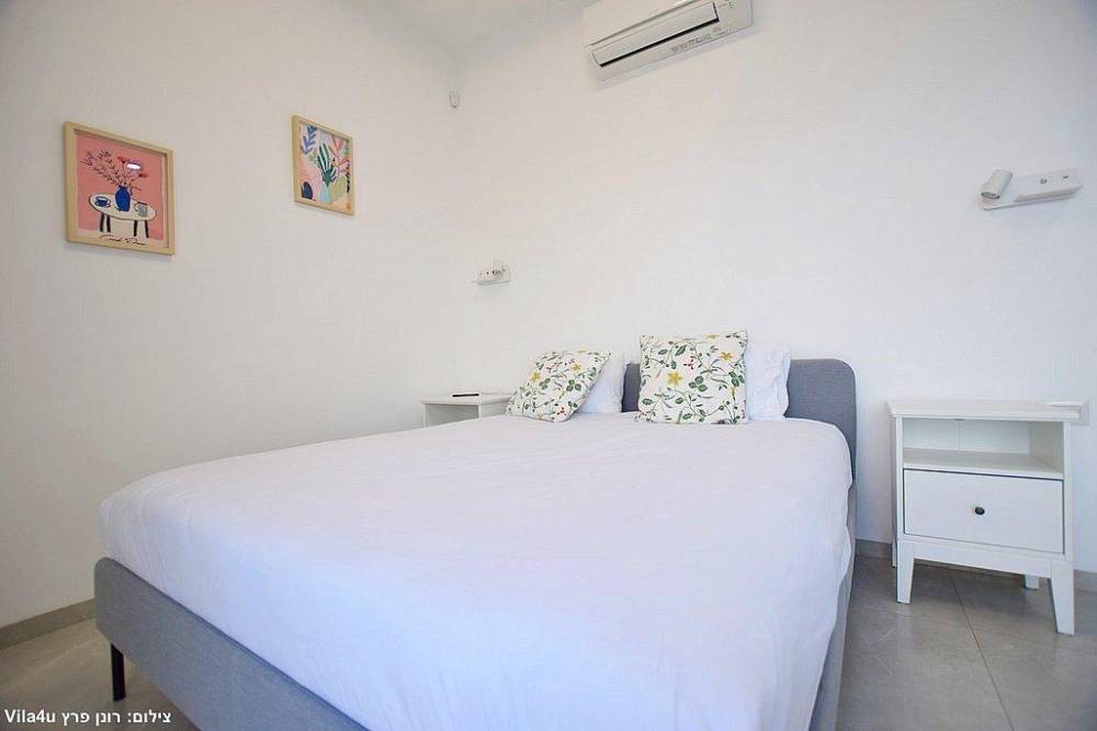 208949 גלרית פנים, אחוזת גפנים, וילה  ברמות נפתלי וילות - Vila 4 U