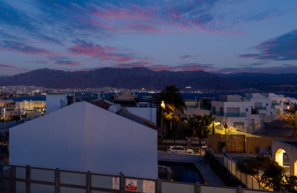 209743 גלרית חוץ, וילה דניאלה, וילה  באילת וילות - Vila 4 U