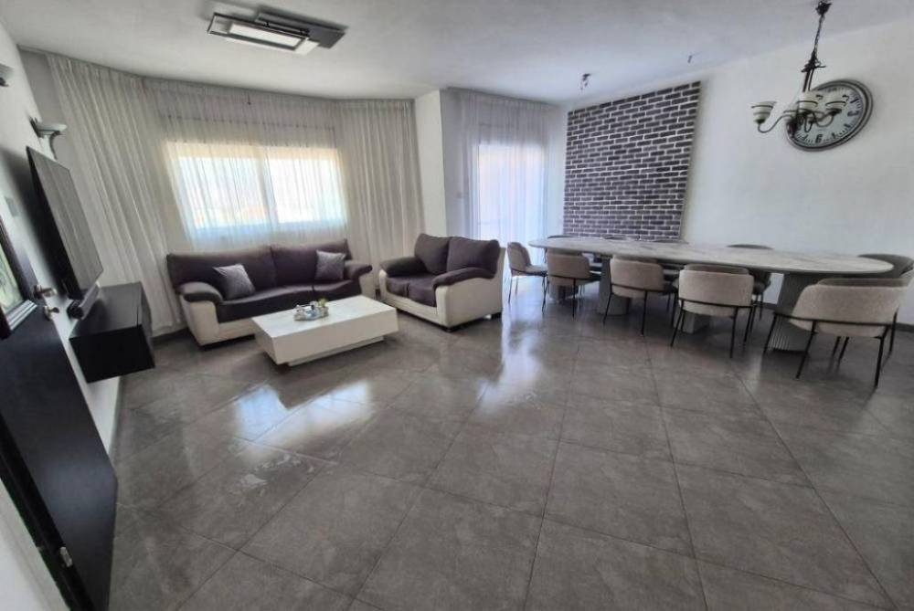 209854 פנים הסוויטות, אחוזת אלת הגליל, וילה  בקרית שמונה וילות - Vila 4 U