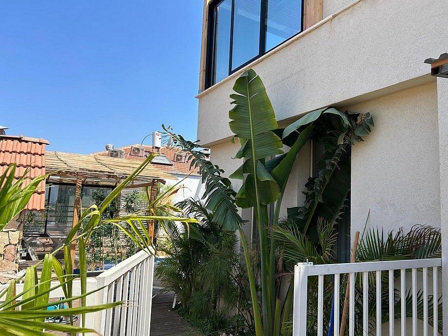 209957 גלריה כללית, סוויטת גן עדן בשרון, וילה  בכפר סבא וילות - Vila 4 U