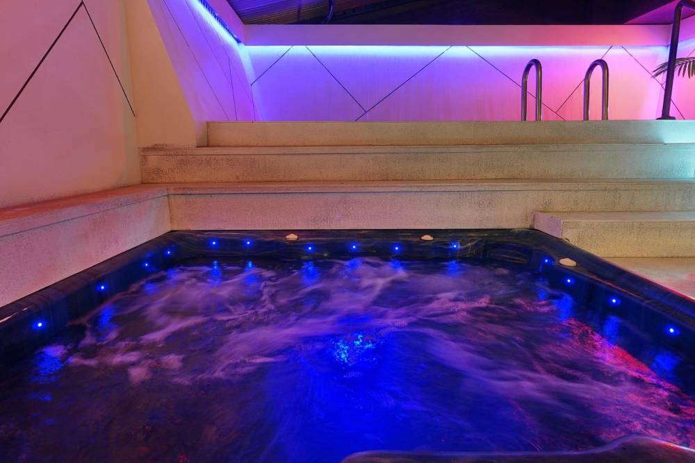 210170 מתחם חיצוני, מתחם אירוח וויט - White, וילה  בהוד השרון וילות - Vila 4 U