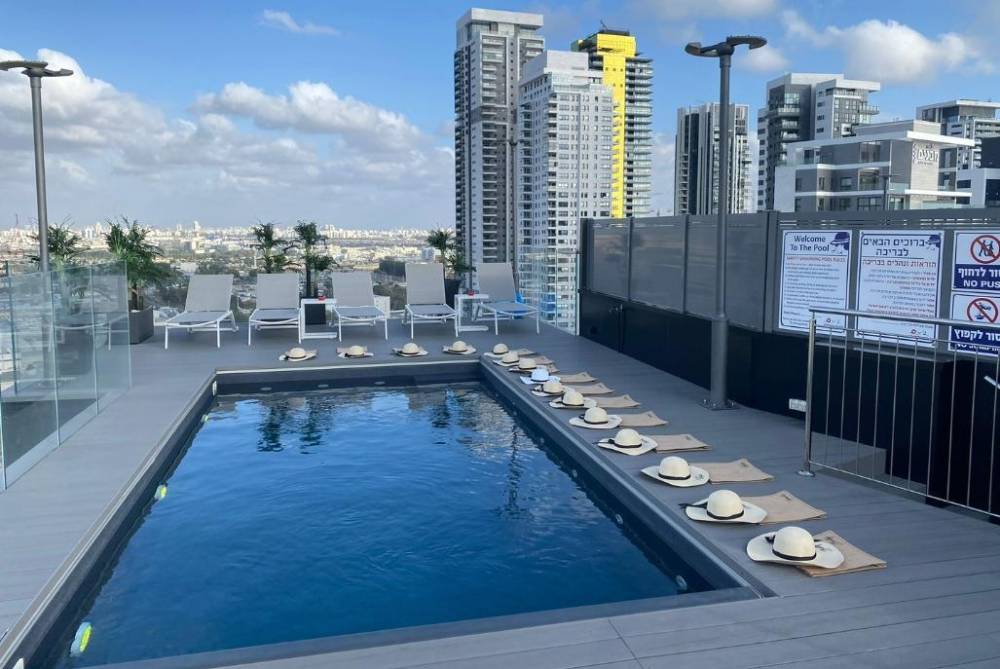 210647 חוגגים בפנטהאוז, רויאל פנטהאוז, וילה  בבת ים וילות - Vila 4 U