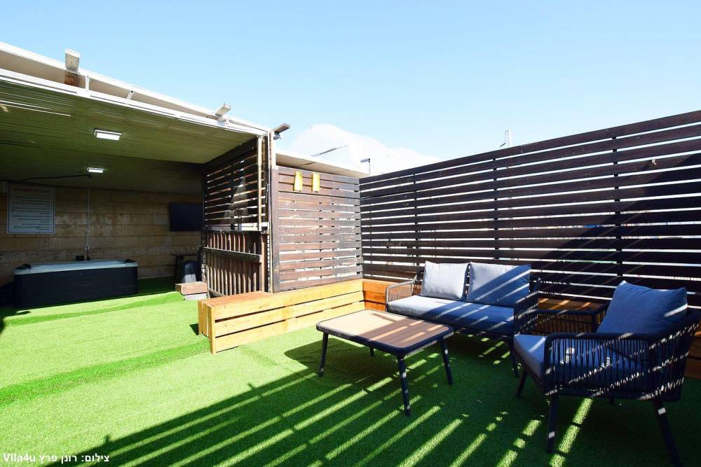 210730 גלריה כללית, לופט ליאן נתניה, וילה  בנתניה וילות - Vila 4 U