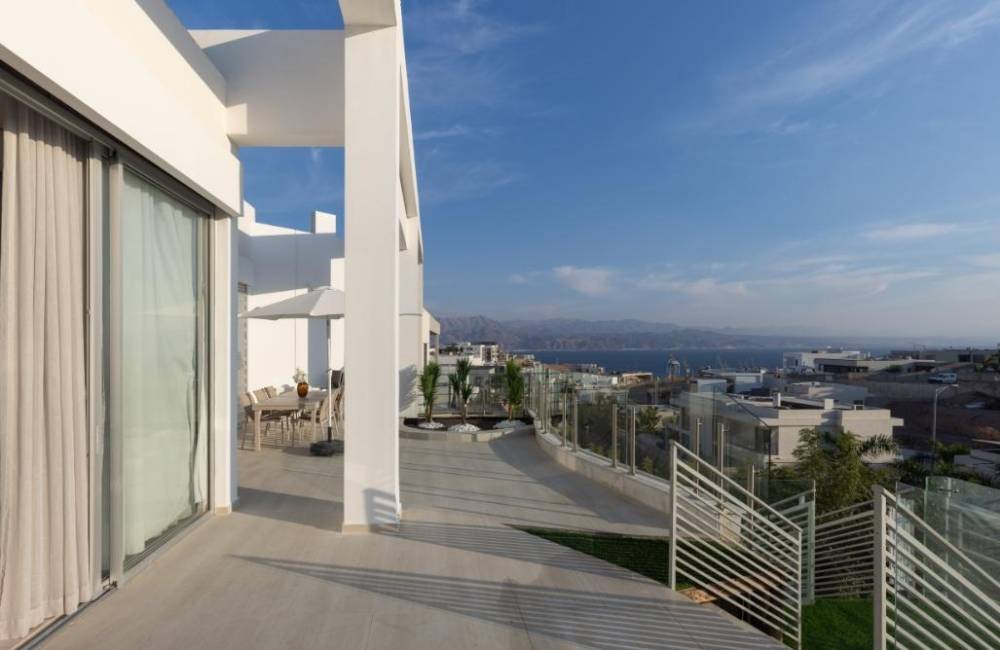 210793 המתחם החיצוני, אחוזת ג'ורדן, וילה  באילת וילות - Vila 4 U