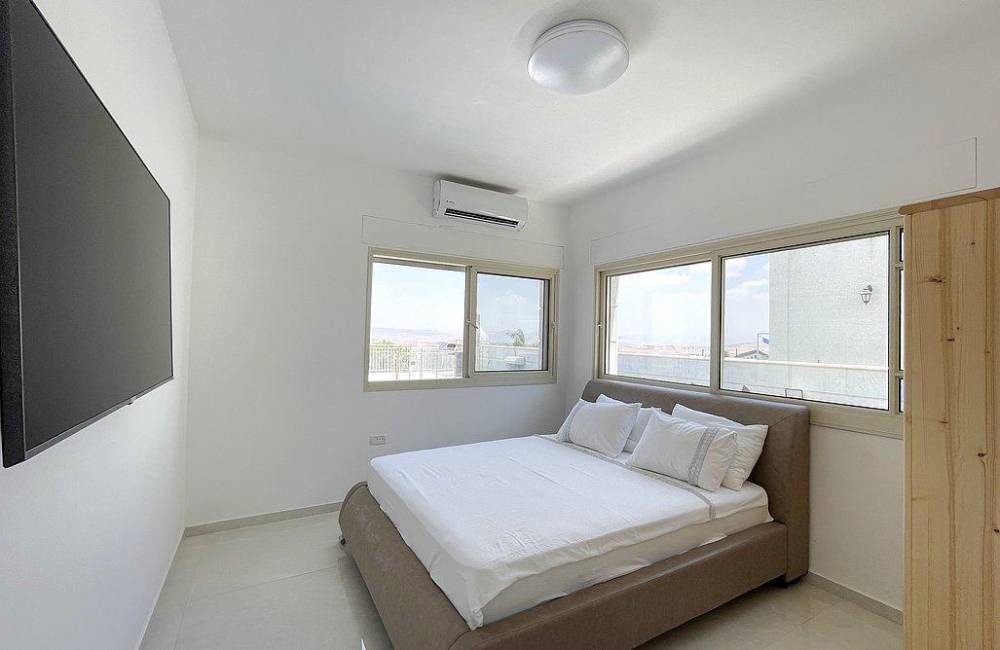 211170 גלרית פנים, וילה לבנה יבנאל, וילה  ביבנאל וילות - Vila 4 U