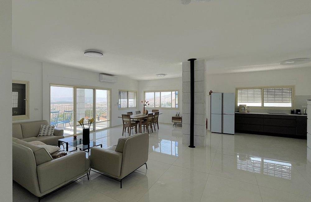 211171 גלרית פנים, וילה לבנה יבנאל, וילה  ביבנאל וילות - Vila 4 U