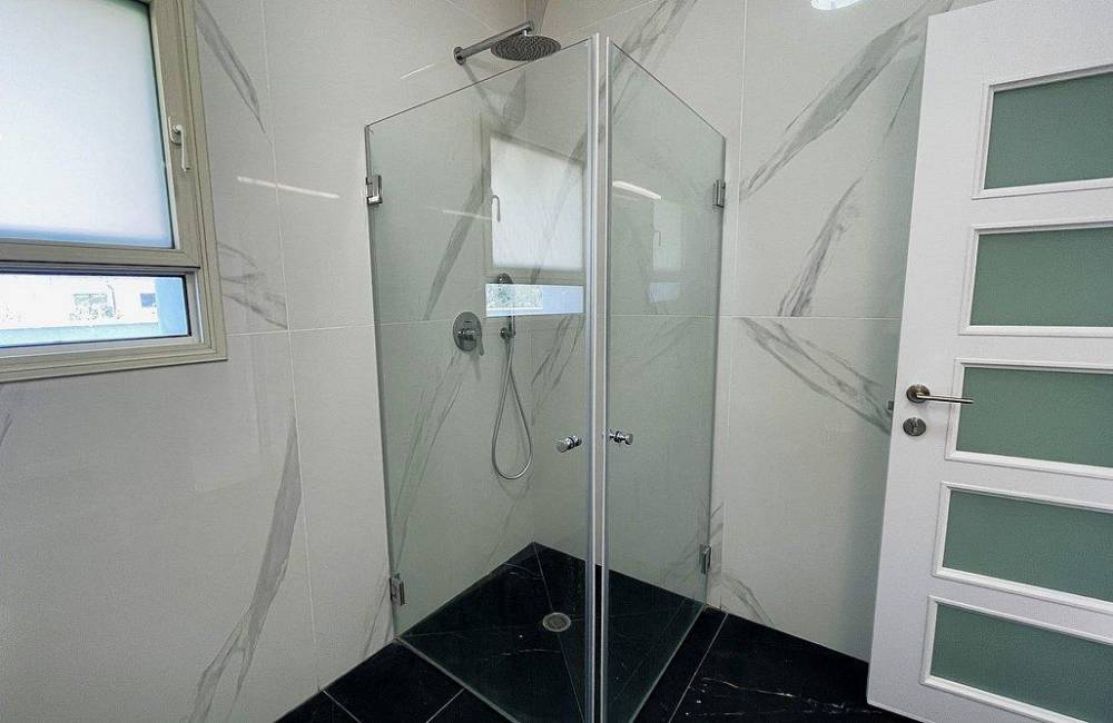 211172 גלרית פנים, וילה לבנה יבנאל, וילה  ביבנאל וילות - Vila 4 U