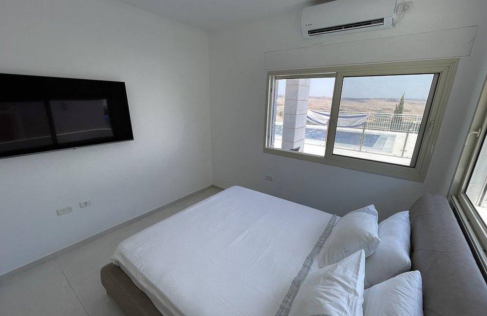 211173 גלרית פנים, וילה לבנה יבנאל, וילה  ביבנאל וילות - Vila 4 U