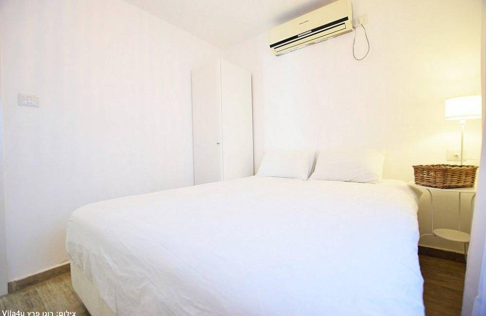 211195 טוקה צימר - Tocca Zimmer, טוקה צימר - Tocca Zimmer, וילה  באדרת וילות - Vila 4 U