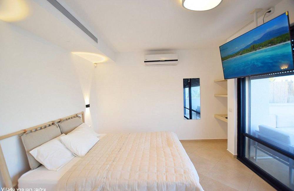 211320 גלריה כללית, מלרוז על הכנרת, וילה  במגדל וילות - Vila 4 U