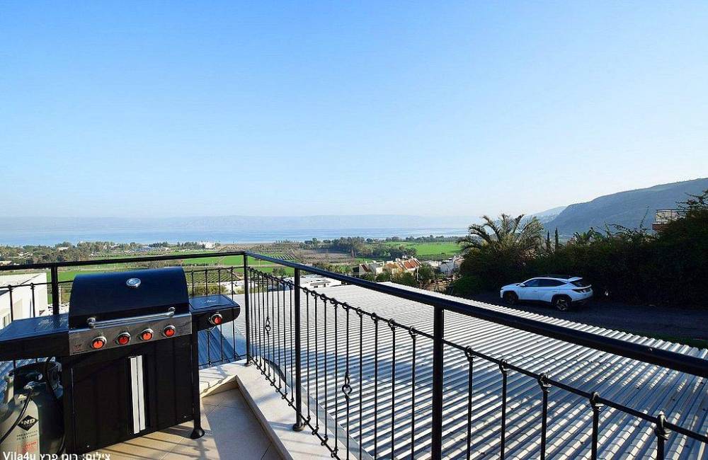 211331 גלריה כללית, מלרוז על הכנרת, וילה  במגדל וילות - Vila 4 U