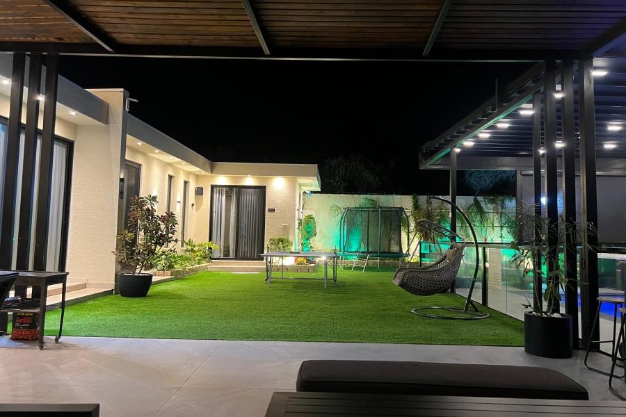 211395 המתחם בערב, וילה טרה ורדה - Terra Verde, וילה  בירכא וילות - Vila 4 U