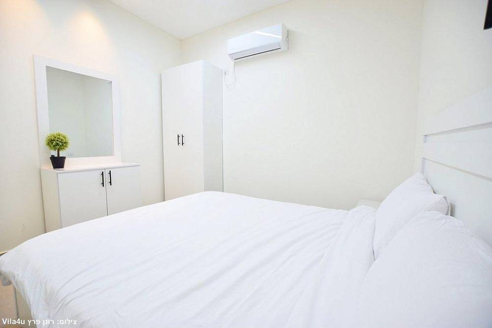 211402 פנים הסוויטות, וילה טרה ורדה - Terra Verde, וילה  בירכא וילות - Vila 4 U