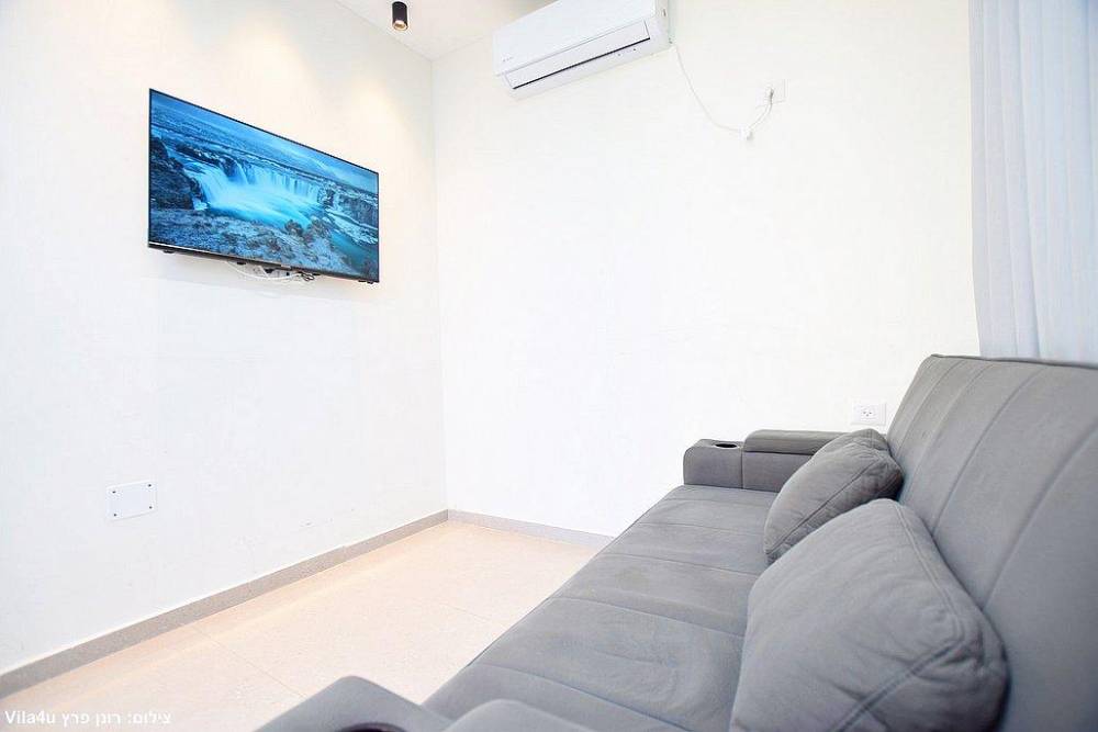 211412 פנים הסוויטות, וילה טרה ורדה - Terra Verde, וילה  בירכא וילות - Vila 4 U