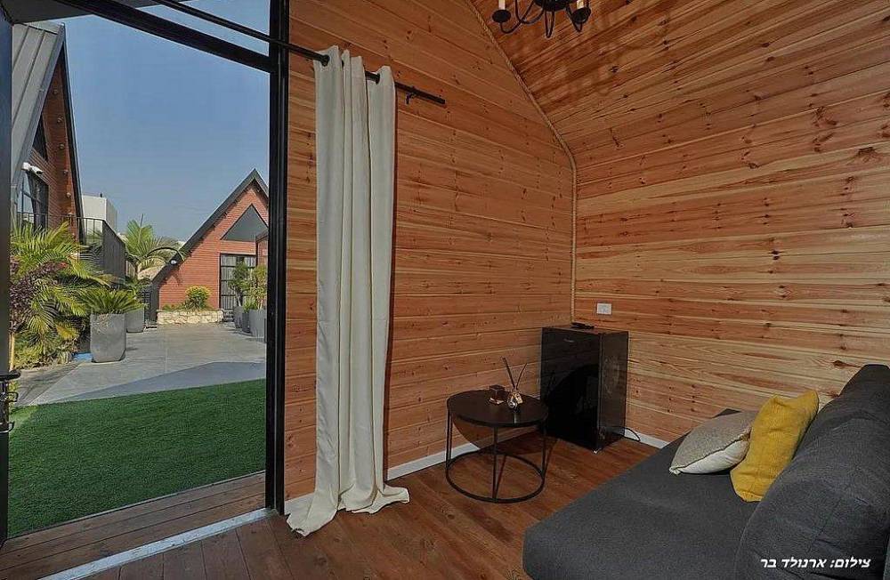 211433 גלריה כללית, אחוזת קמפניה נירה - Campagna Nera, וילה  בירכא וילות - Vila 4 U