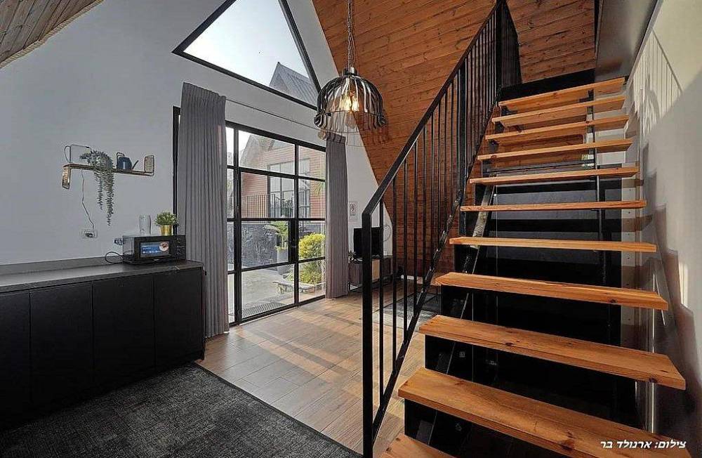 211434 גלריה כללית, אחוזת קמפניה נירה - Campagna Nera, וילה  בירכא וילות - Vila 4 U