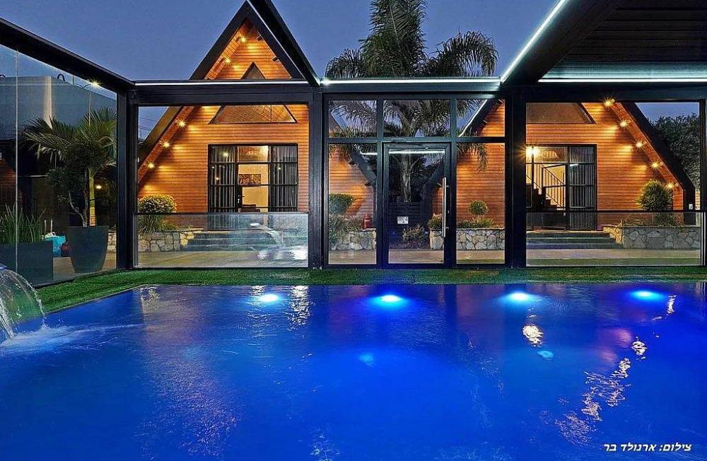 211441 גלריה כללית, אחוזת קמפניה נירה - Campagna Nera, וילה  בירכא וילות - Vila 4 U