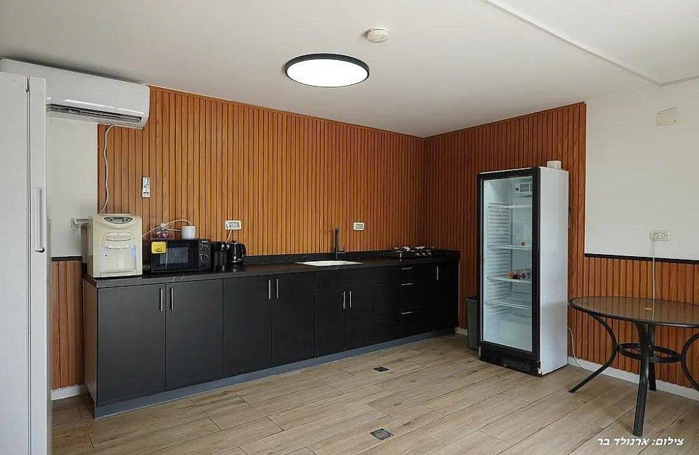 211532 גלרית חוץ, אחוזת קמפניה נירה - Campagna Nera, וילה  בירכא וילות - Vila 4 U