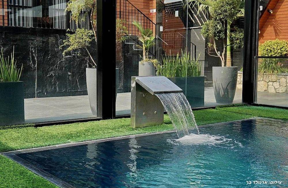 211548 גלרית חוץ, אחוזת קמפניה נירה - Campagna Nera, וילה  בירכא וילות - Vila 4 U