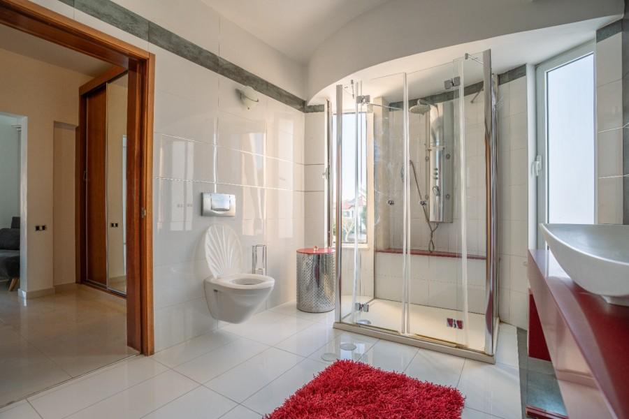 211878 גלרית פנים, וילה יוקה - Vila Yuka, וילה  באילת וילות - Vila 4 U