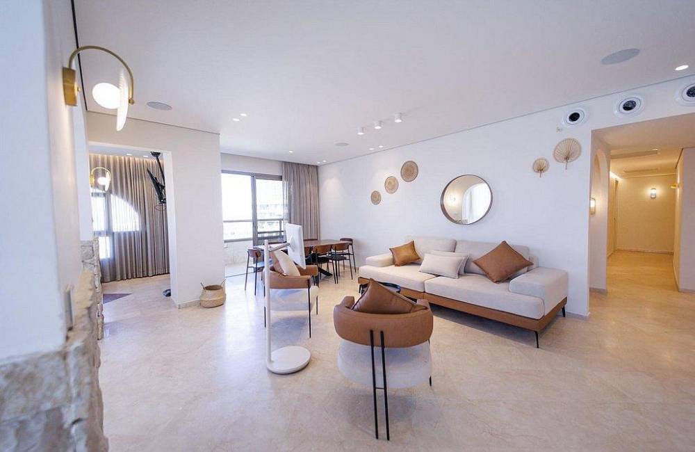 211981 גלרית פנים, פנטהאוז שונית אשקלון, וילה  באשקלון וילות - Vila 4 U