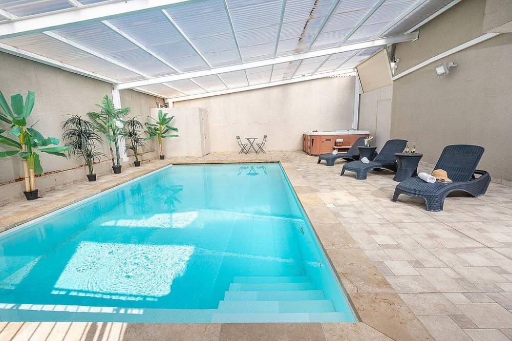 212274 מתחם מקורה בריכה וג'קוזי, אחוזת גליל, וילה  בספסופה וילות - Vila 4 U