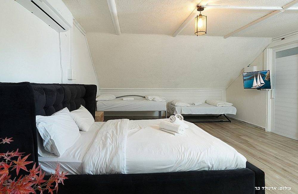 212395 גלרית פנים, וילה טופנגה, וילה  בנוף כנרת וילות - Vila 4 U