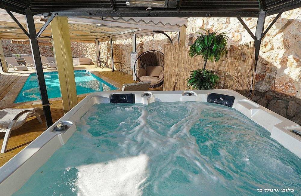 212427 גלרית חוץ, וילה טופנגה, וילה  בנוף כנרת וילות - Vila 4 U