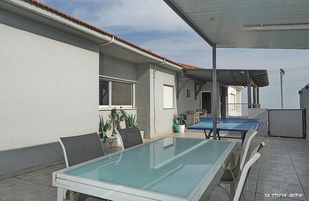 212491 המתחם החיצוני, וילה יהלי, וילה  בנוף כנרת וילות - Vila 4 U