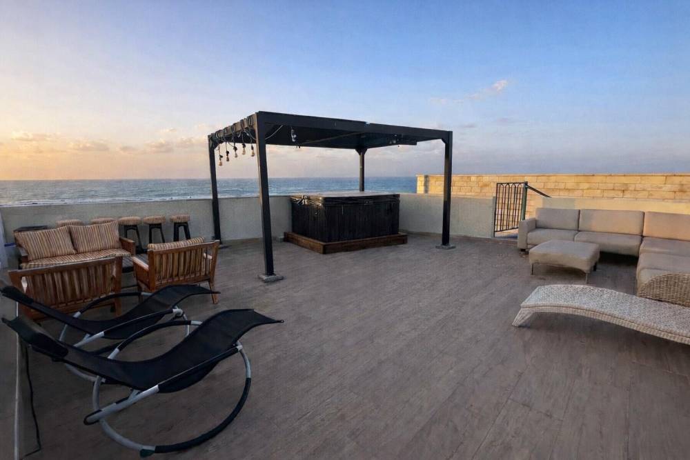 212513 כללי, גורדונס - גג על הים, וילה  בתל אביב וילות - Vila 4 U