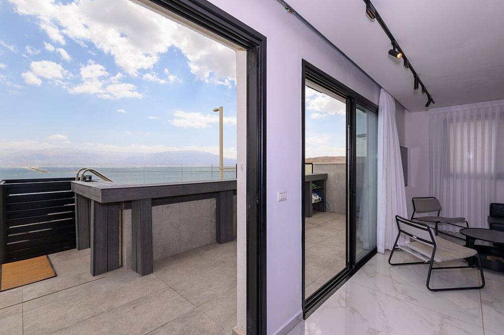 212670 פנים הוילה והיחידות, וילה לה מר - La Mer, וילה  בים המלח וילות - Vila 4 U