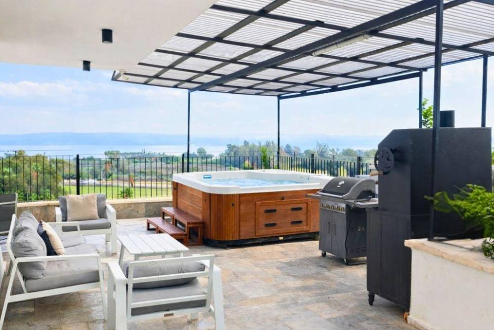 213153 גלריה כללית, וילה מלכת הנוף מגדל, וילה  במגדל וילות - Vila 4 U